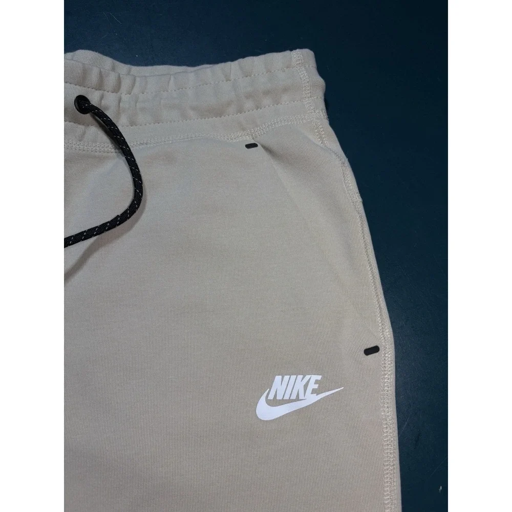 Nike waist 28